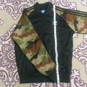 Adidas Unisex track jacket mens M Womens L